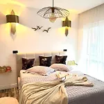 Am Comfort And Parking Apartman *