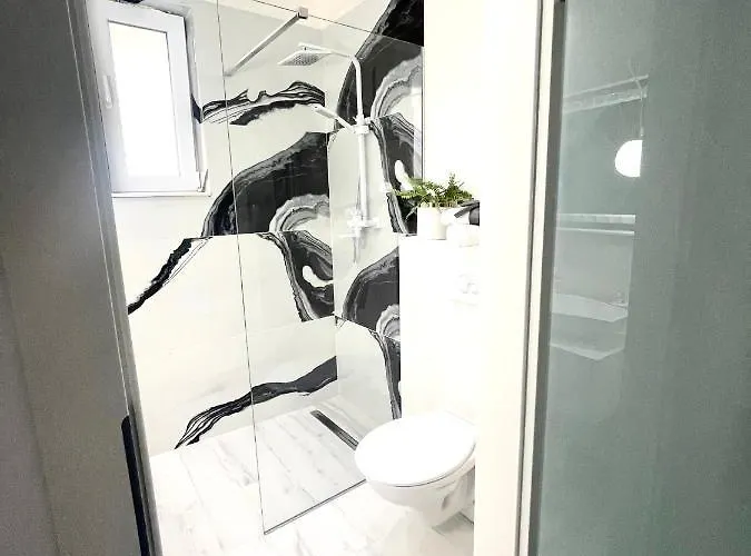 Am Comfort And Parking